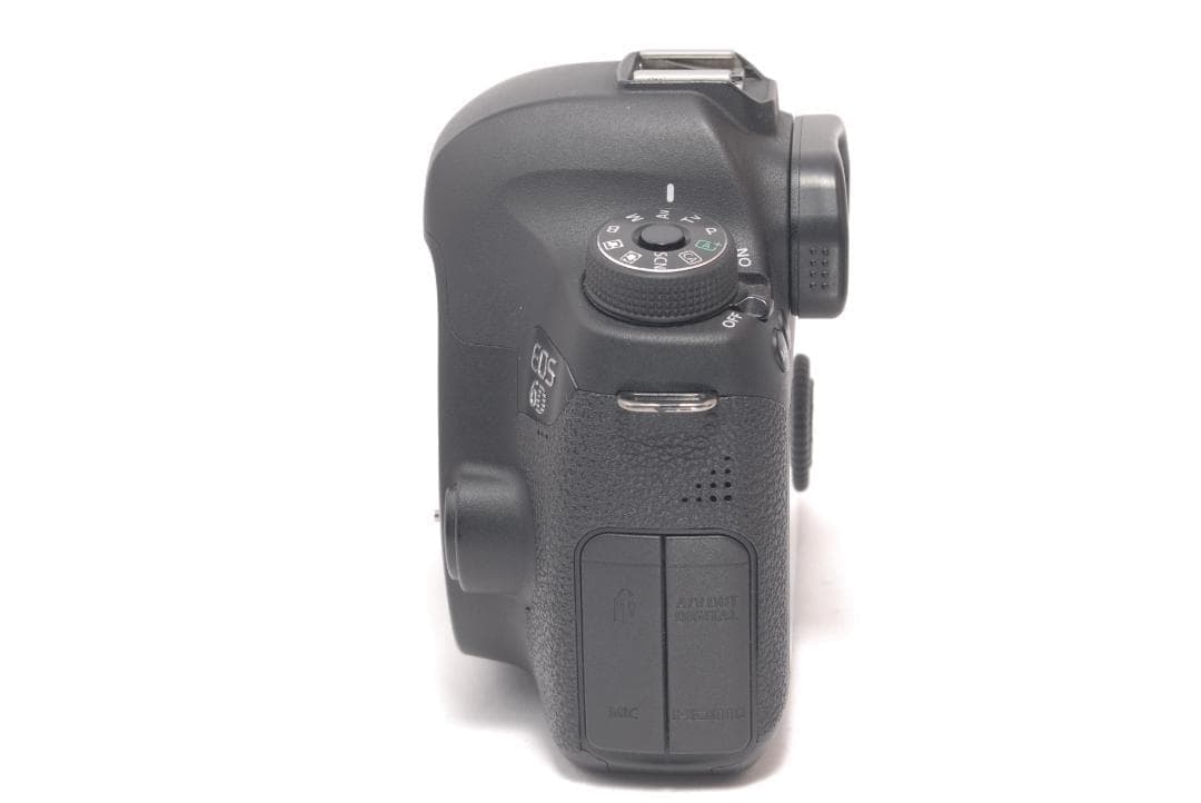 ⭐️フルサイズ⭐️Canon EOS　6D キャノン　デジタル一眼レフ