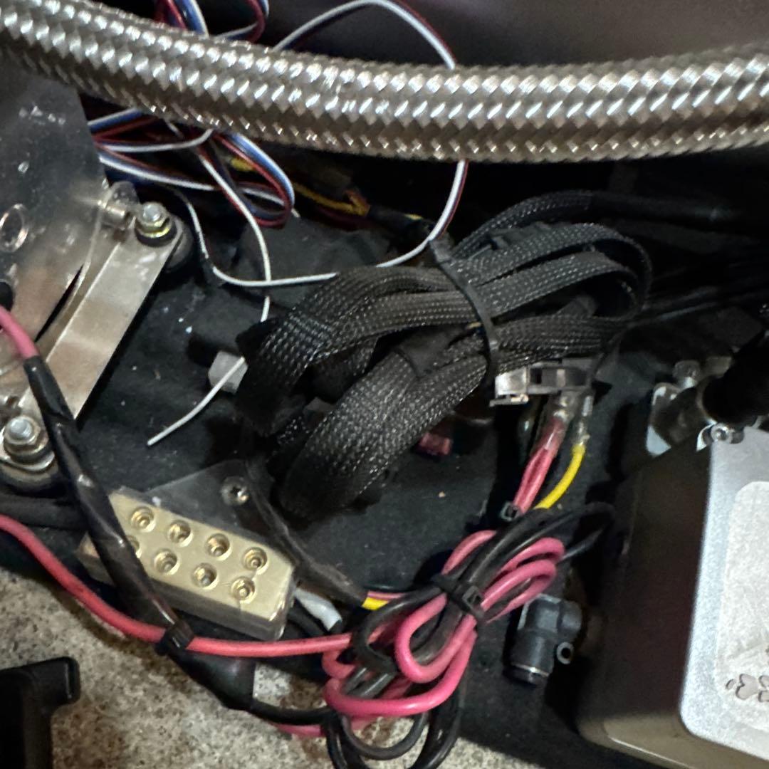 イデアル　エアサスマネジメント 電磁弁 4独 Ideal