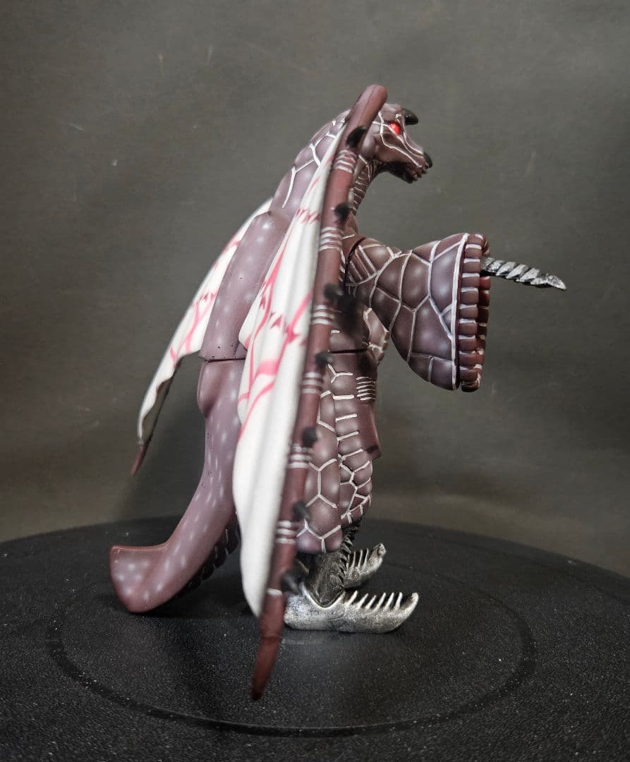 ウルトラ怪獣ソフビ　パワードドラコ　リペイント完成品