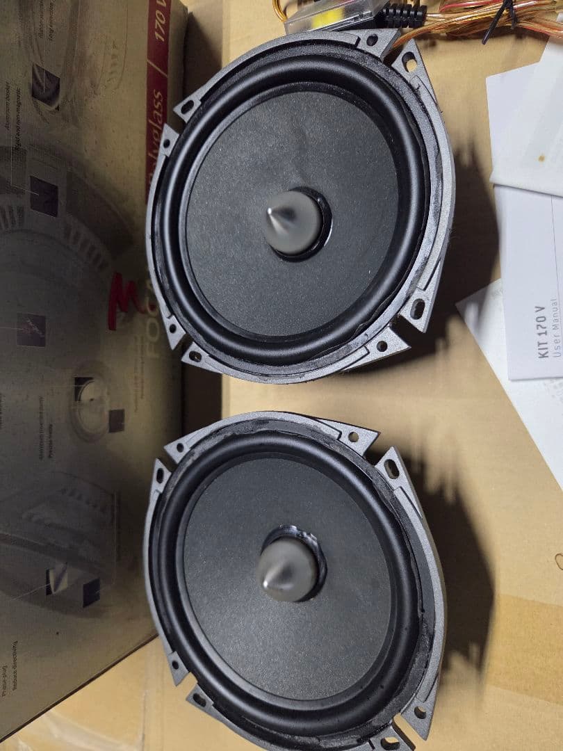 m*0様 focal polyglass 170ｖ　フォーカルスピーカー