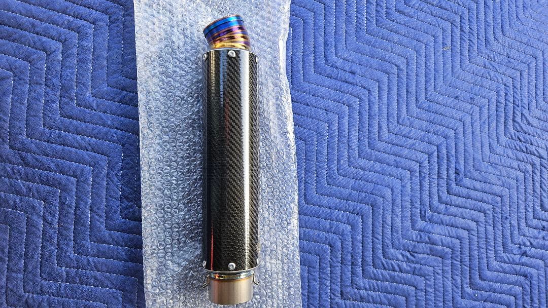 マーベリックカーボンサイレンサー3Pカット　MV83 300mm