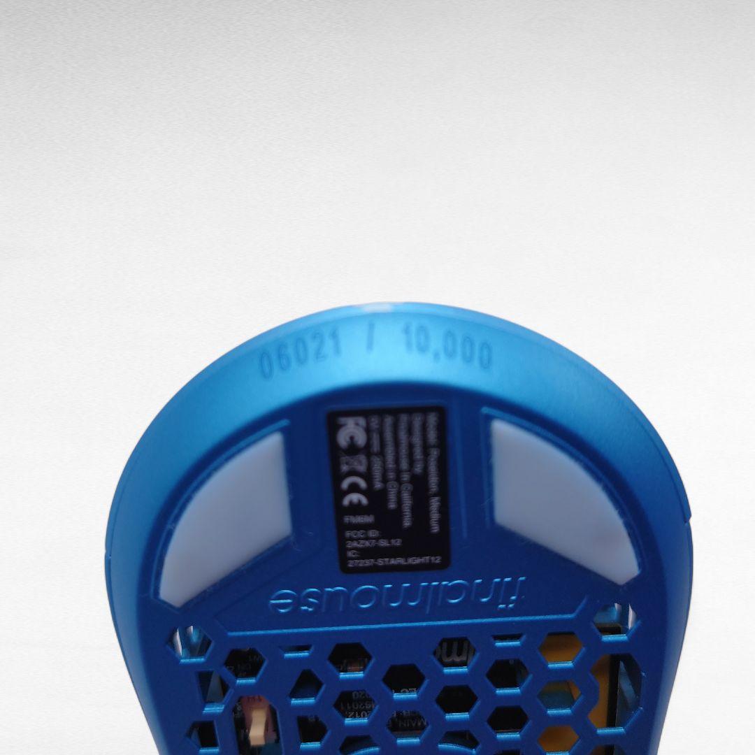 美品 Finalmouse Starlight 12 Poseidon Mサイズ