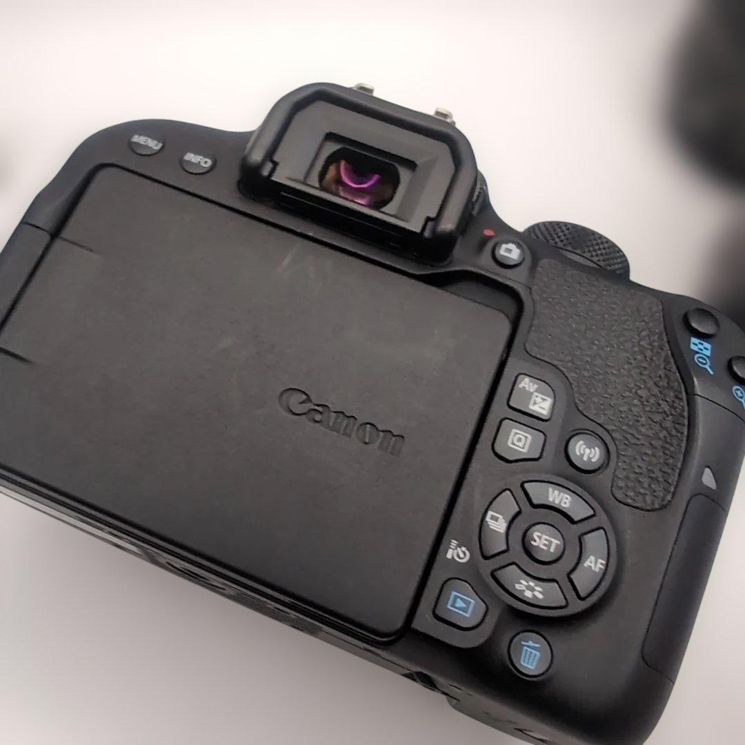 超美品 CANON EOS kiss x9i ダブルレンズ
