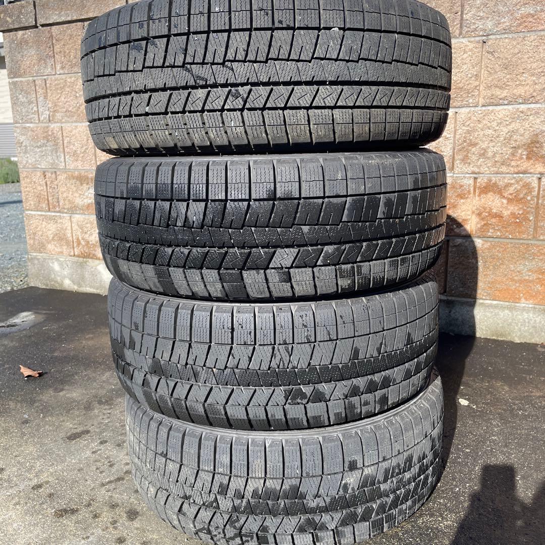 スタッドレスタイヤ(215/45/17)・ホイール(17/7j)4本セット