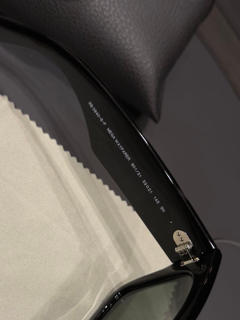 ザーボン Ray-Ban MEGA WAYFARER サングラス 2回使用