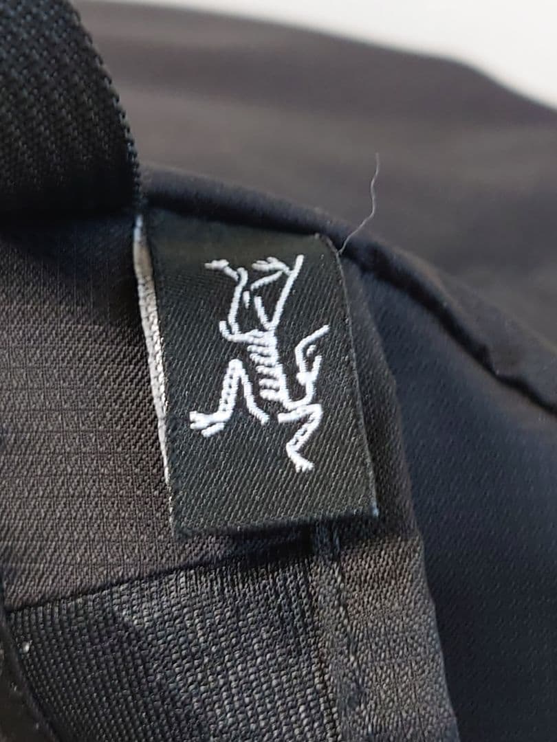 [美品]ARCTERYXアークテリクスリュック　HELIAD15 超軽量