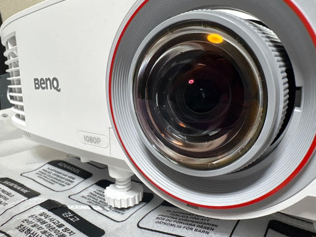 箱あり BenQ 短焦点プロジェクター TH671ST フルHD