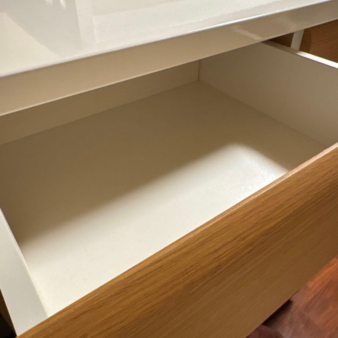 ★4/10まで★ニトリ　6段チェスト　ベージュ　ホワイト　木目