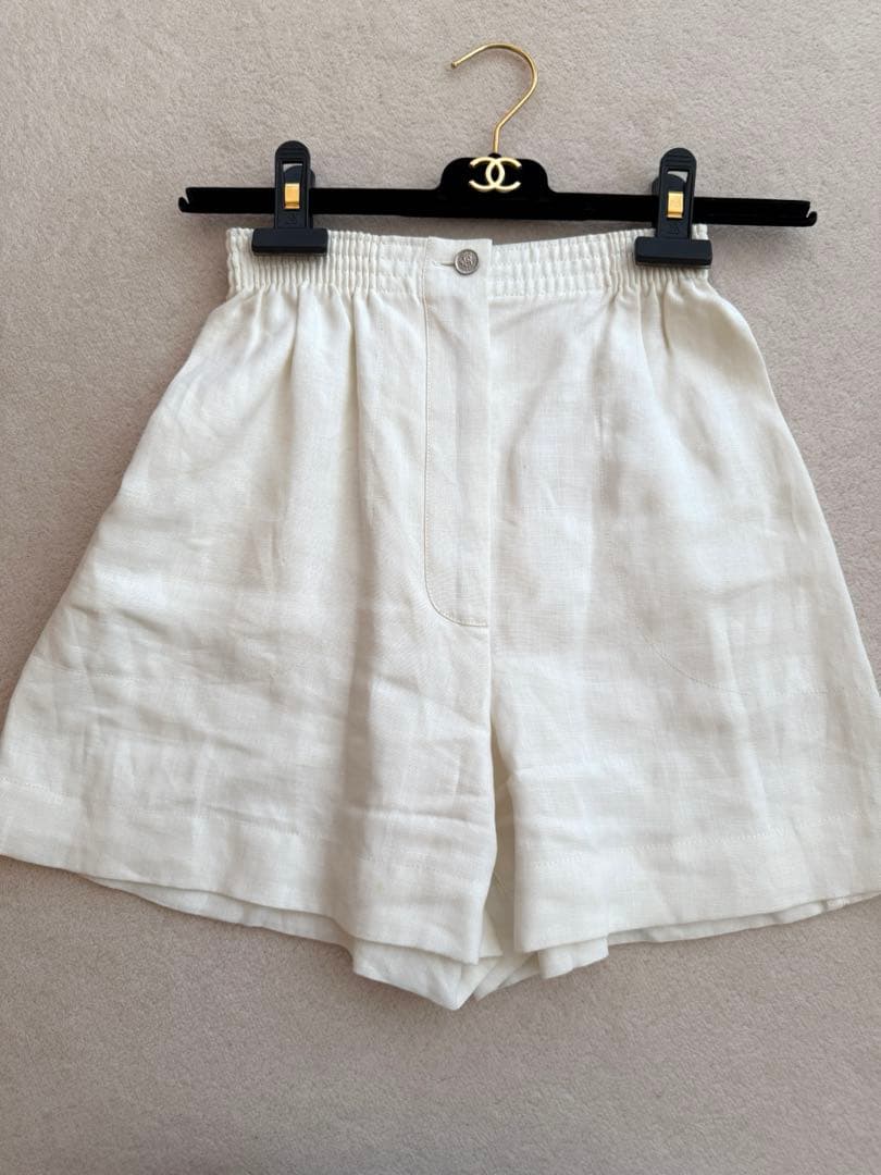 も*が様 シャネルの麻のショートパンツ
