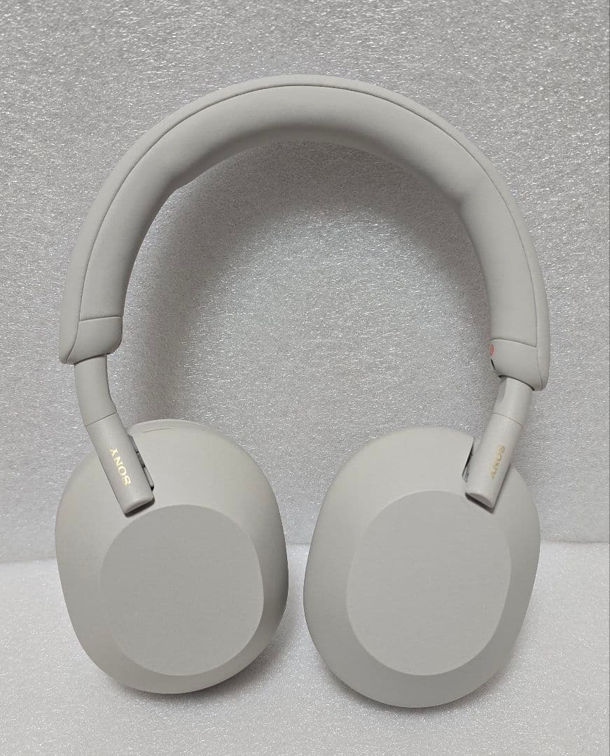 ワイヤレスヘッドホン WH-1000XM5