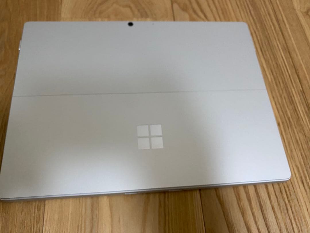 【美品】Surface Pro8 メモリ8GB SSD256GB i5