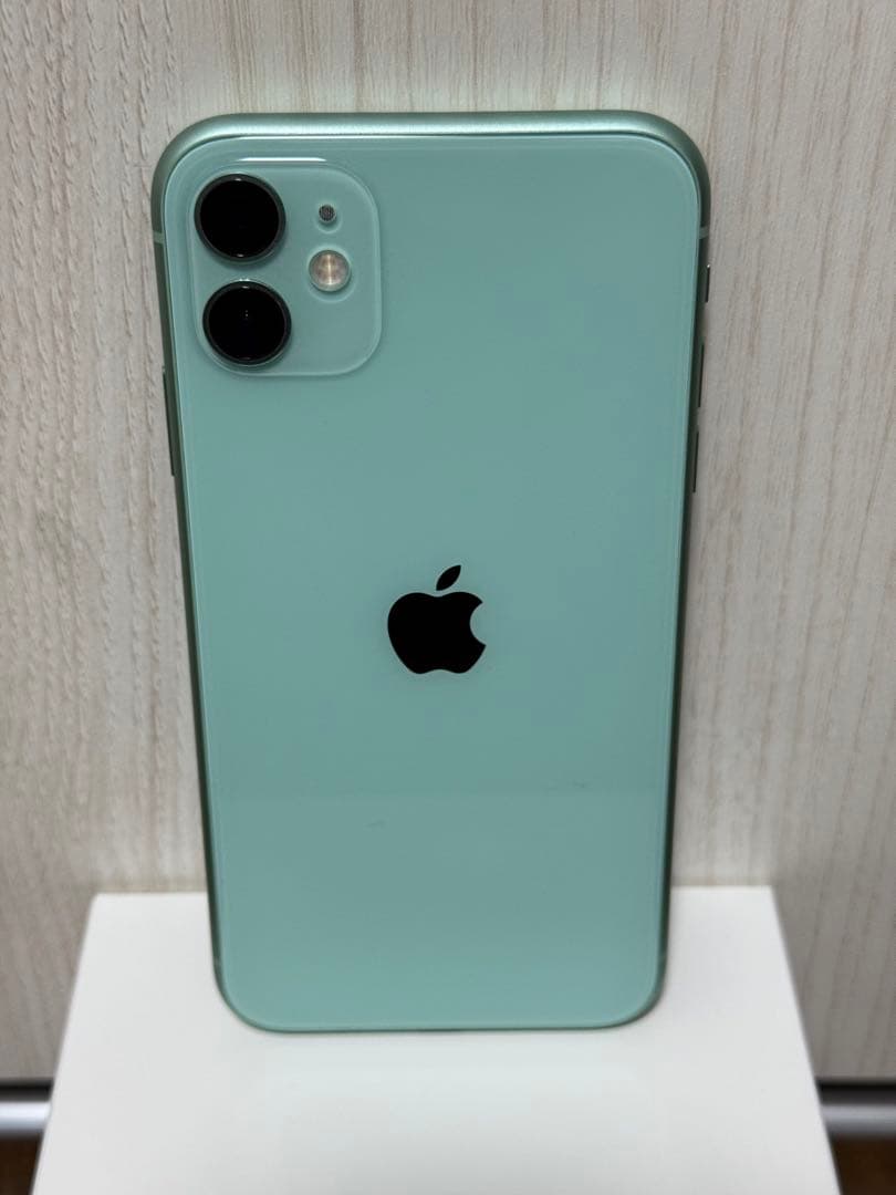 iPhone 11　64GB　グリーン