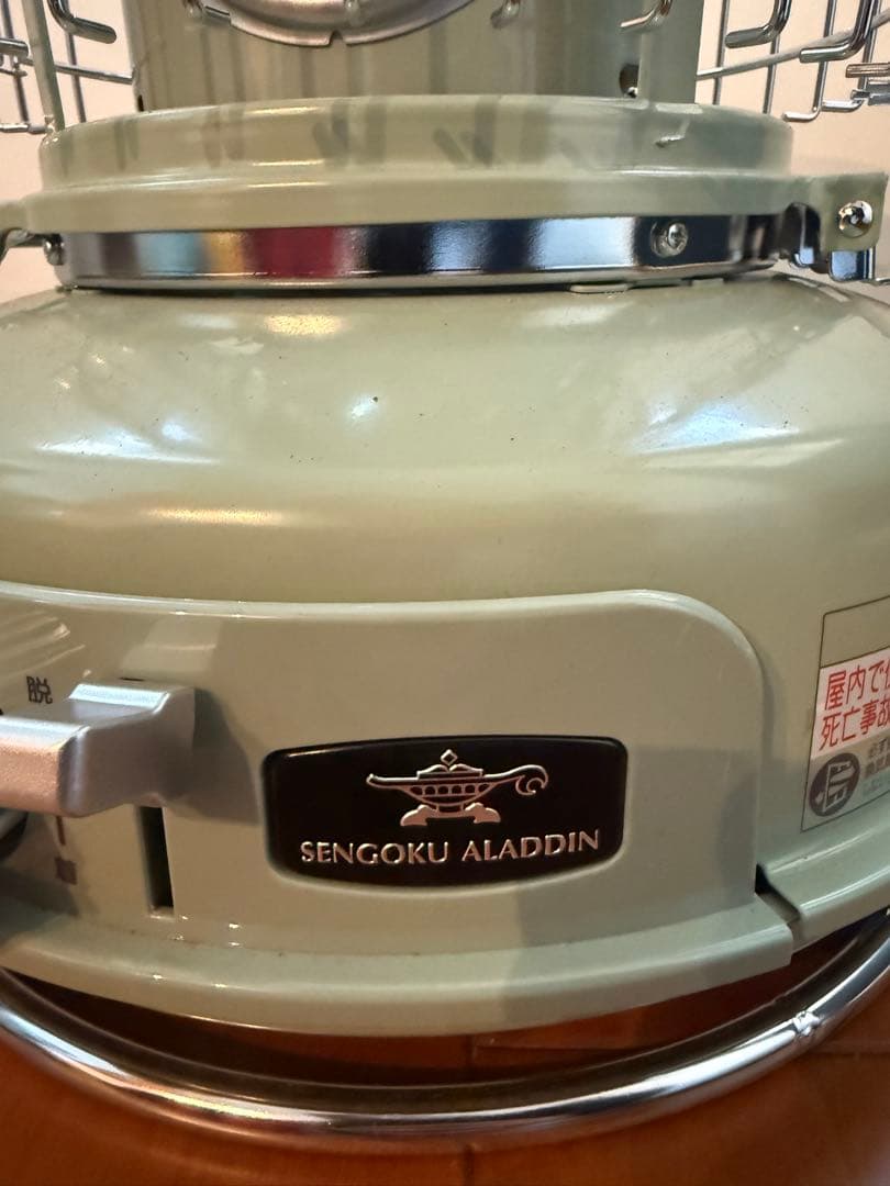 【2022年製/極美品】センゴクアラジン×ロゴス 限定ケース付 ガスストーブ