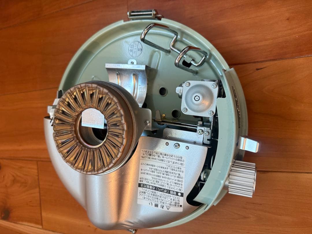 【2022年製/極美品】センゴクアラジン×ロゴス 限定ケース付 ガスストーブ