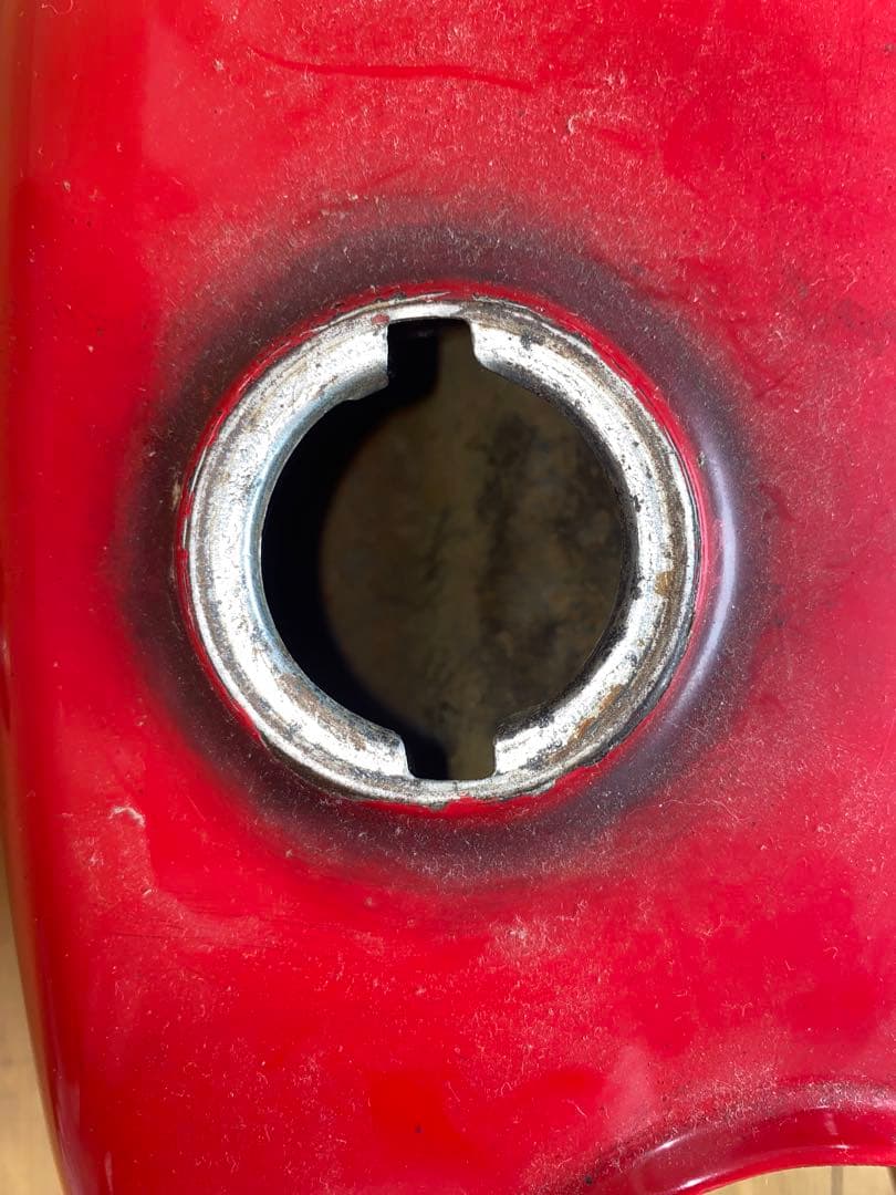 HONDA 赤 タンク ロゴ付き