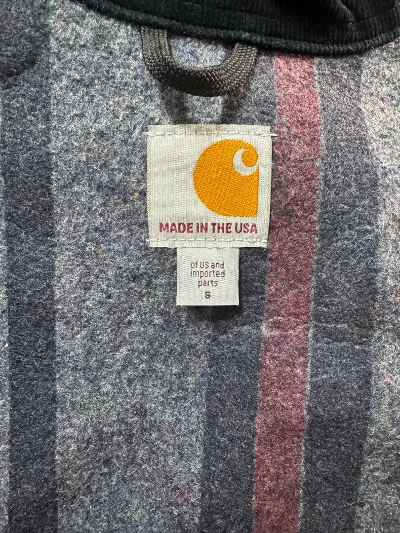 carhartt HELMETS TO HARDHATS デトロイトジャケット