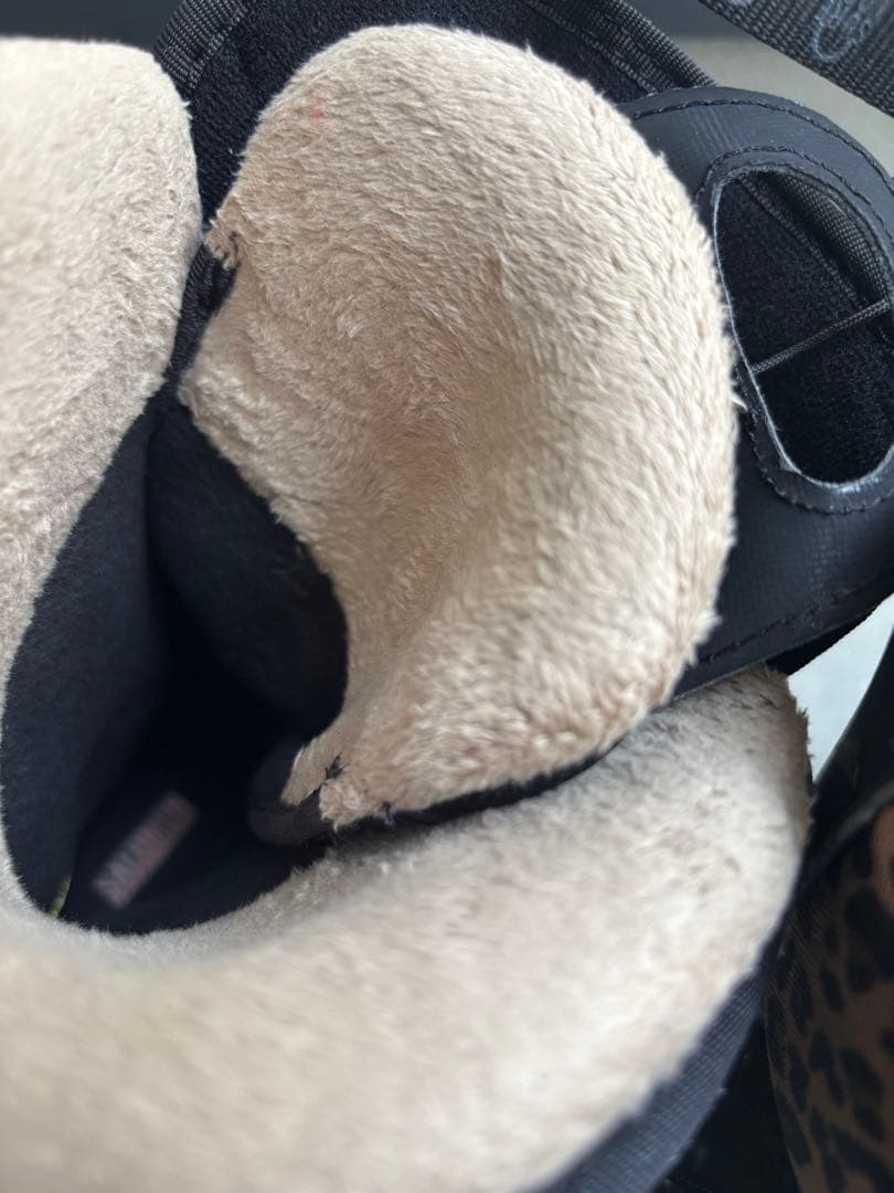 サロモン　スノーボードブーツ（レディース）