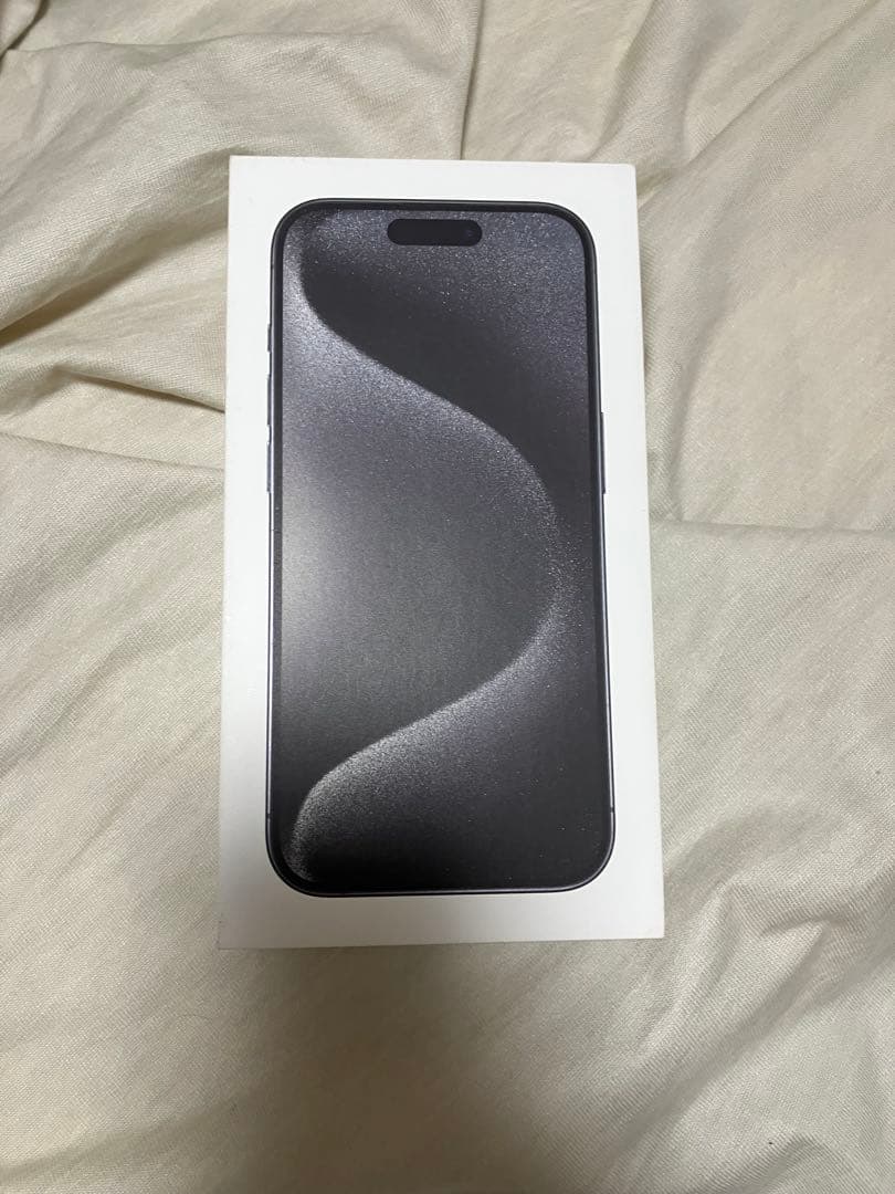 iPhone 15 Pro バッテリー100% ブラックチタニウム