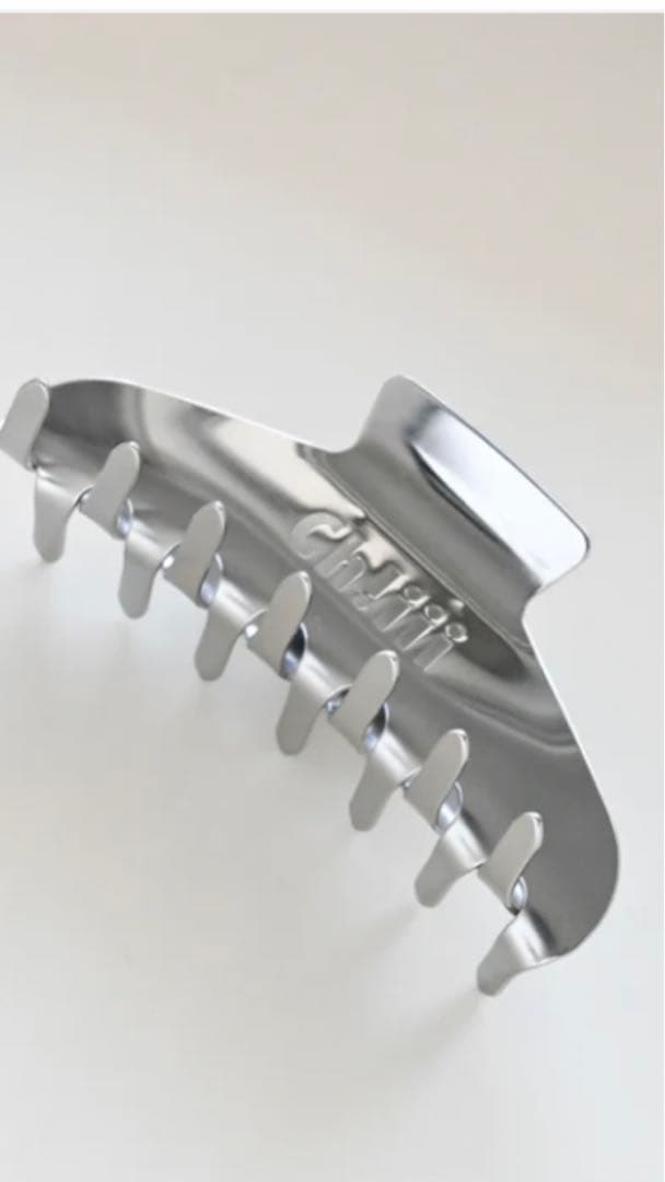 Ch!iii シルバー ヘアクリップ　ポーチ付