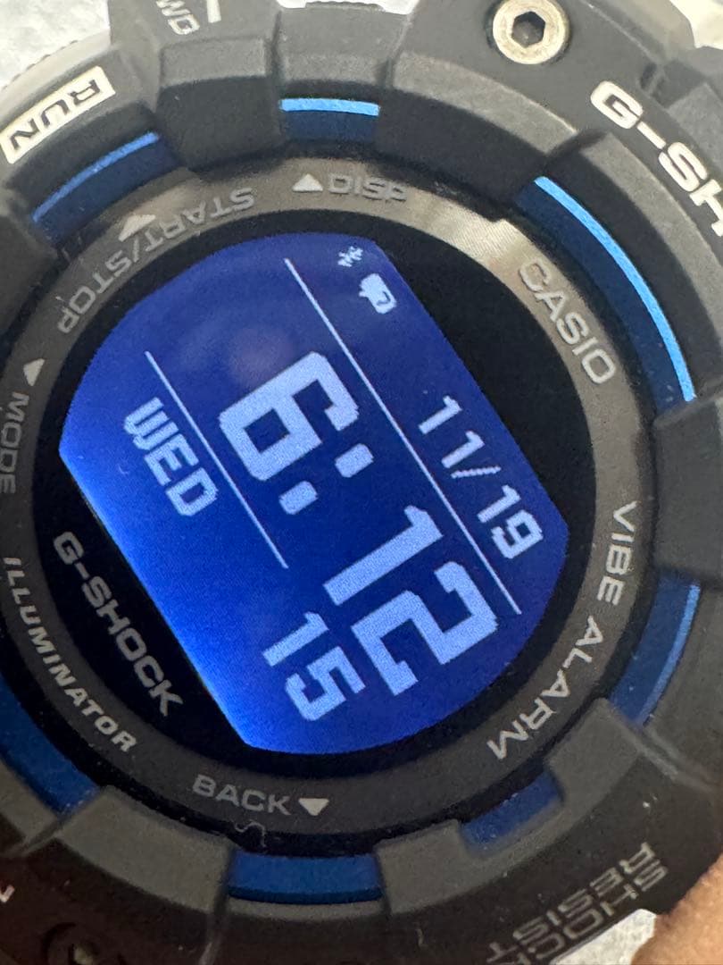 美品 G-SHOCK 「G-SQUAD」GBD-100 Bluetooth