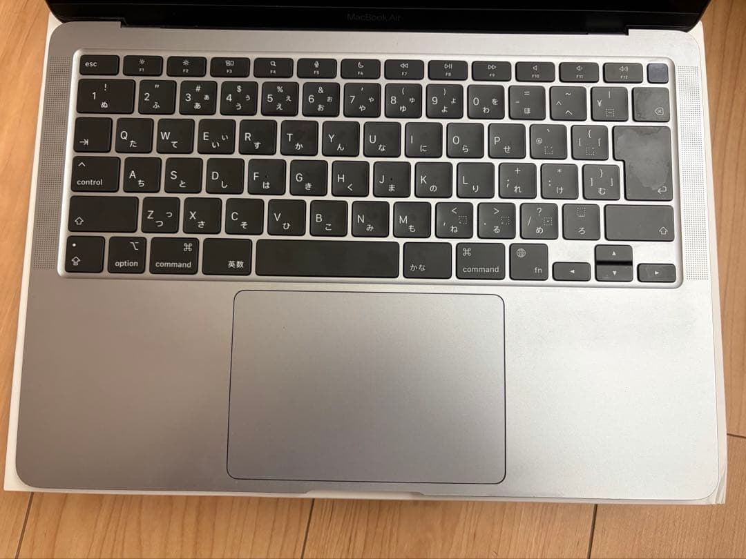 美品　Macbook Air 2020 M1/16GB/256GB