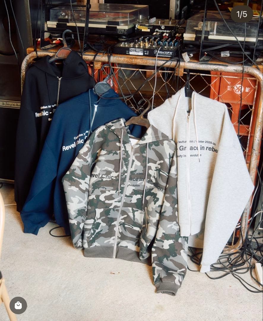 aclentジップパーカー