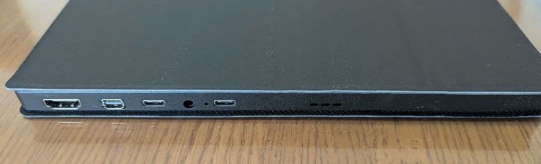 15.6インチ 1920×1080 軽量ポータブルモニター