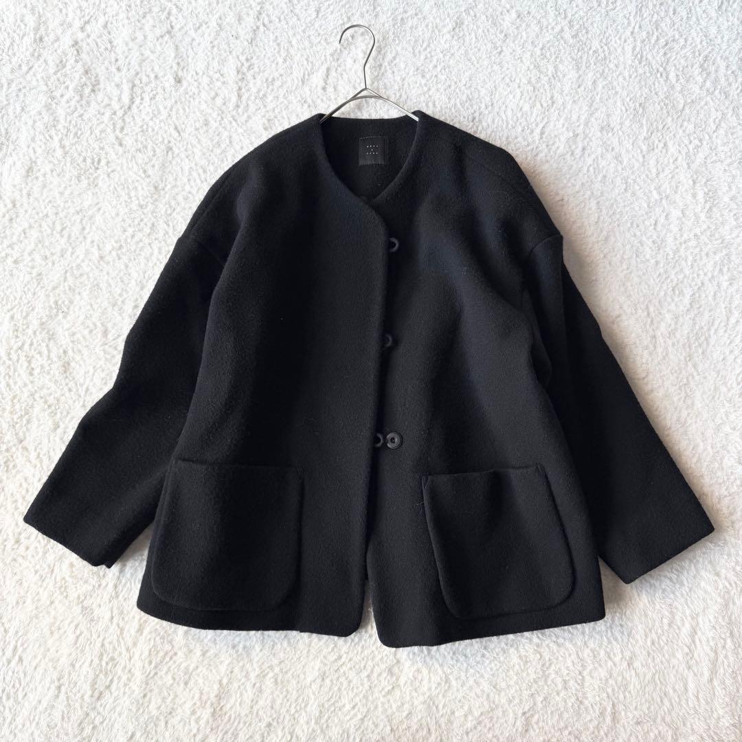 オオカミとフクロウ オオカミとシロクマのヴィーカ ノーカラー ブラック 美品