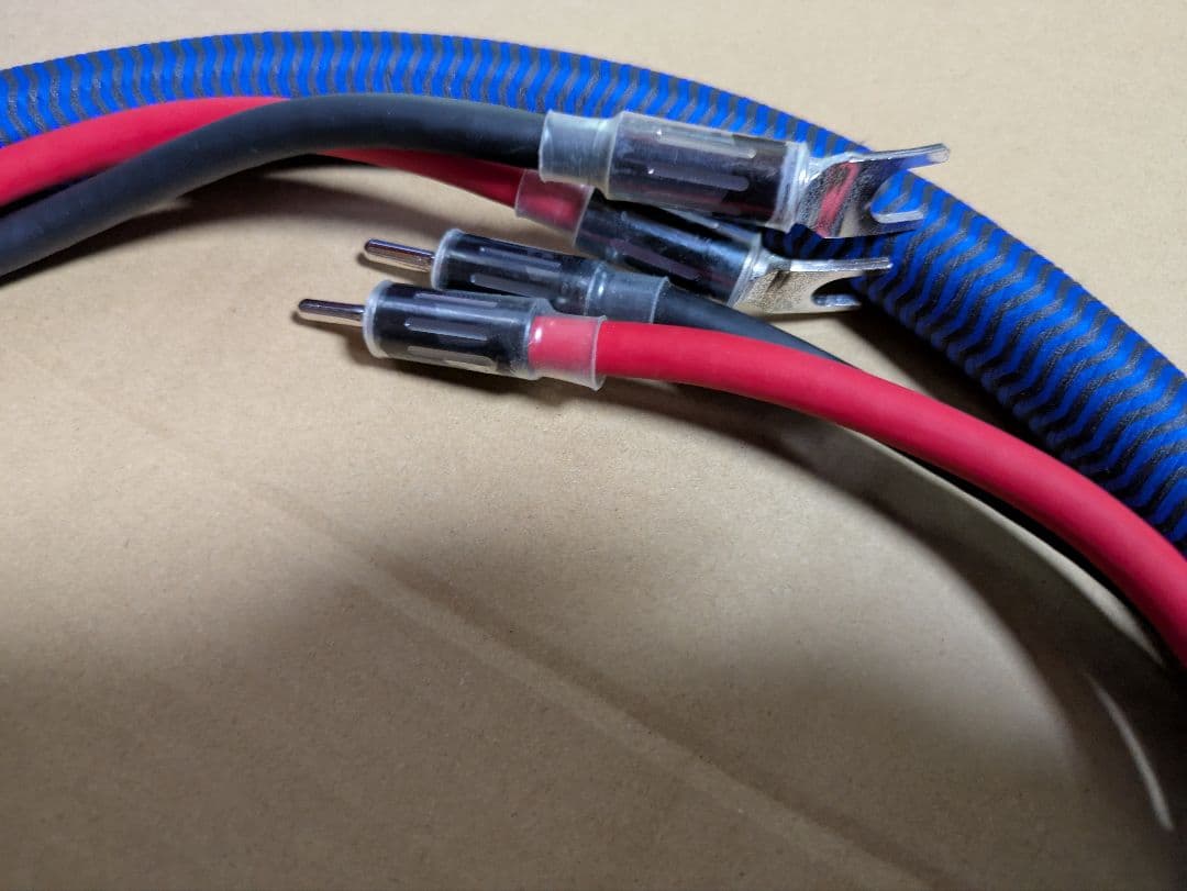 ZONOTONE SPケーブル ７NSP-Grandio10　中古良品2mペア