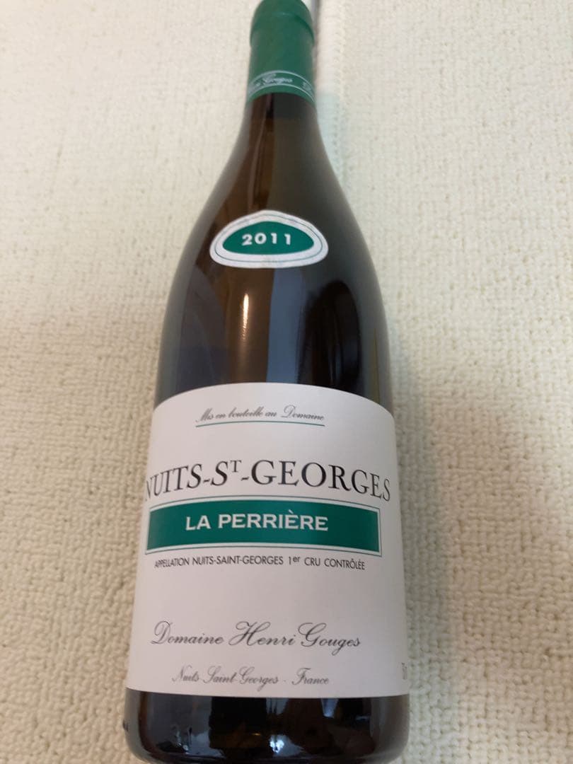 Nuits-St-es La Perrière 2011 750ml