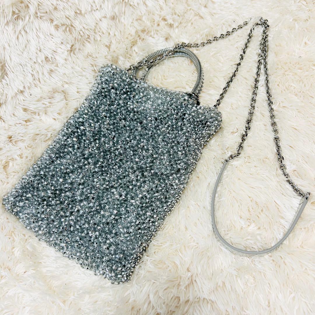 アンテプリマ　ショルダーバッグ　スタンダード　スクエア 縦長　シルバー