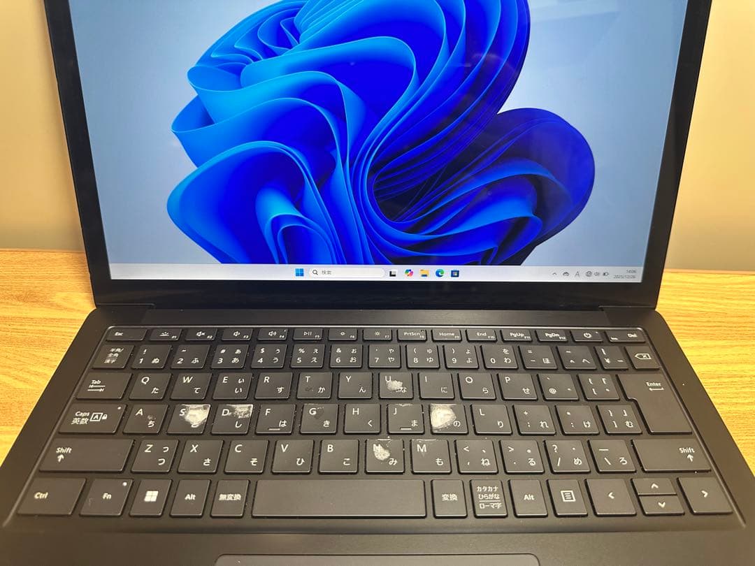 Surface laptop 4 Core i5, タッチパネル、16/256