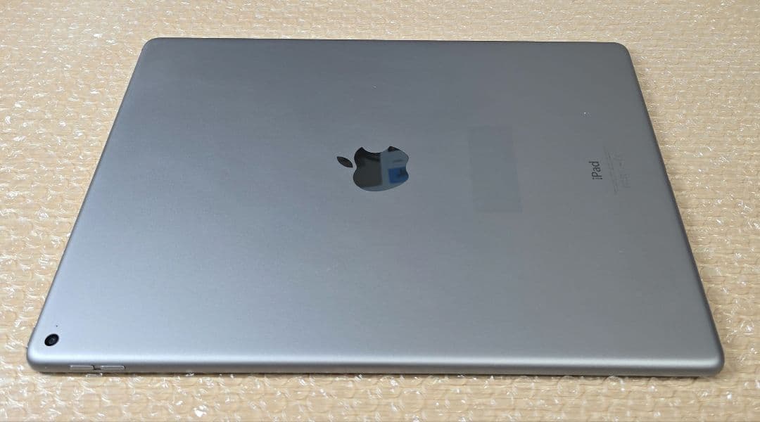 と*ん様 比較的美品■iPad Pro 12.9インチ■第1世代■バッテリー極良