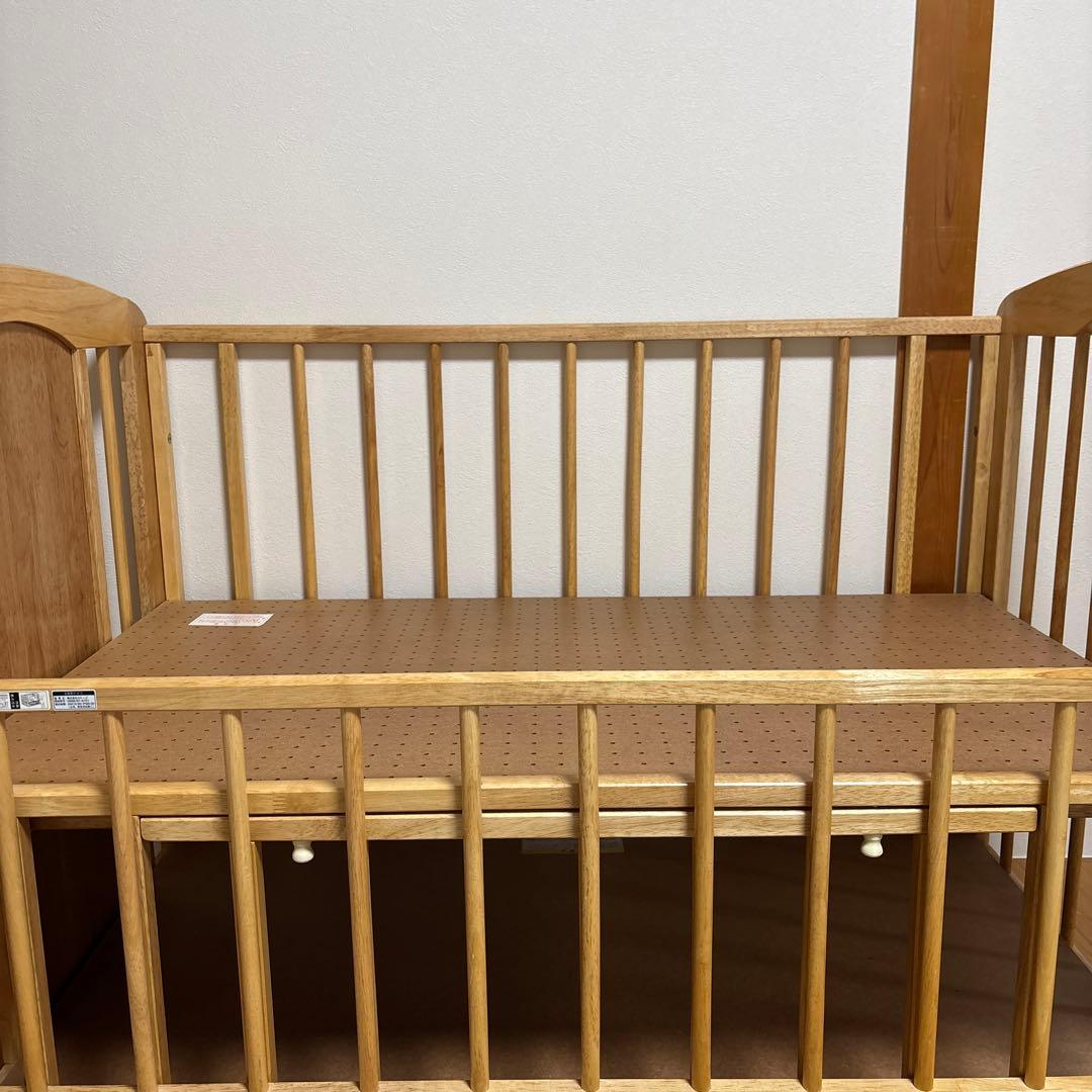 KATOJI 木製ベビーベッド キャスター付き プーさん