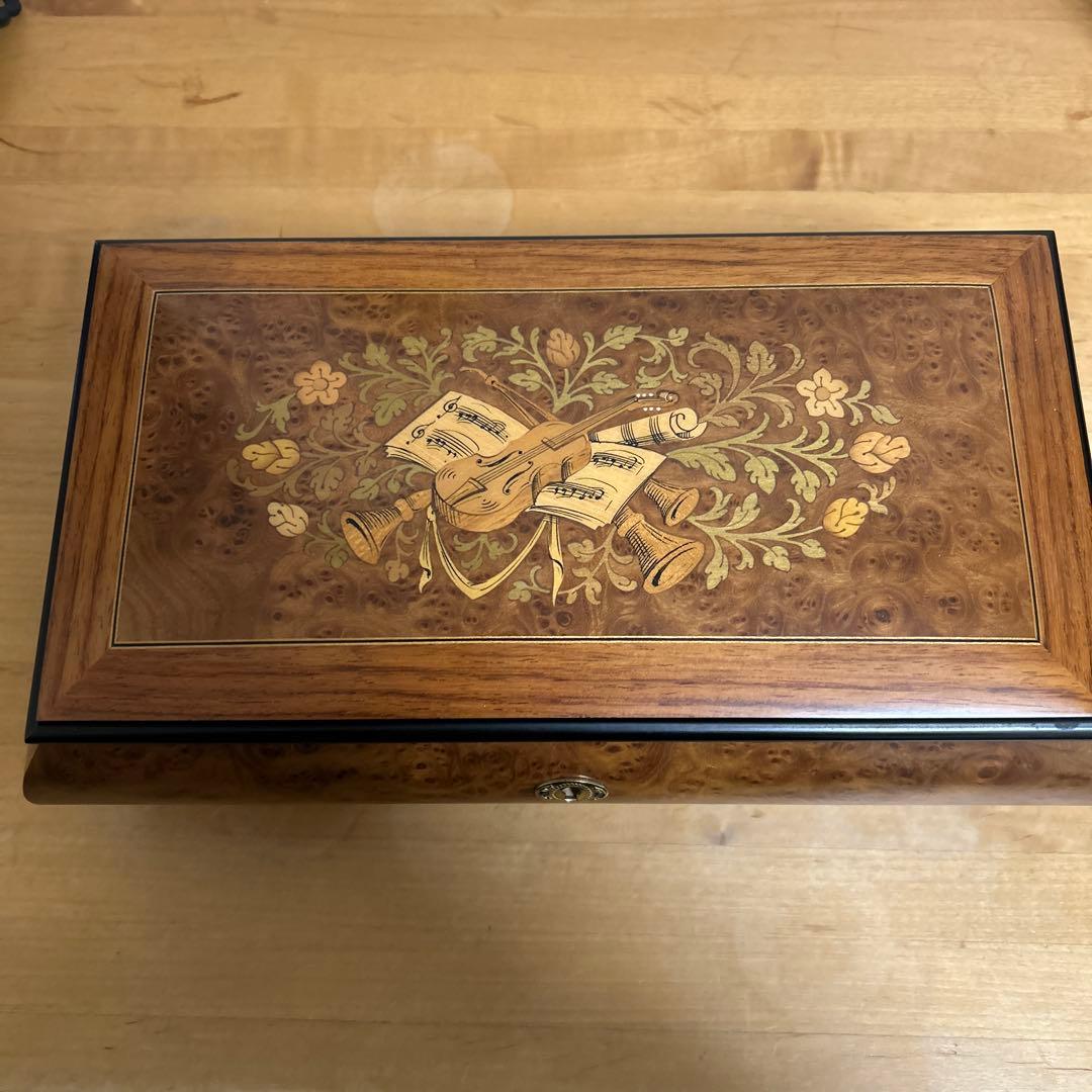 木製ボックス　オルゴール　ジュエリーボックス