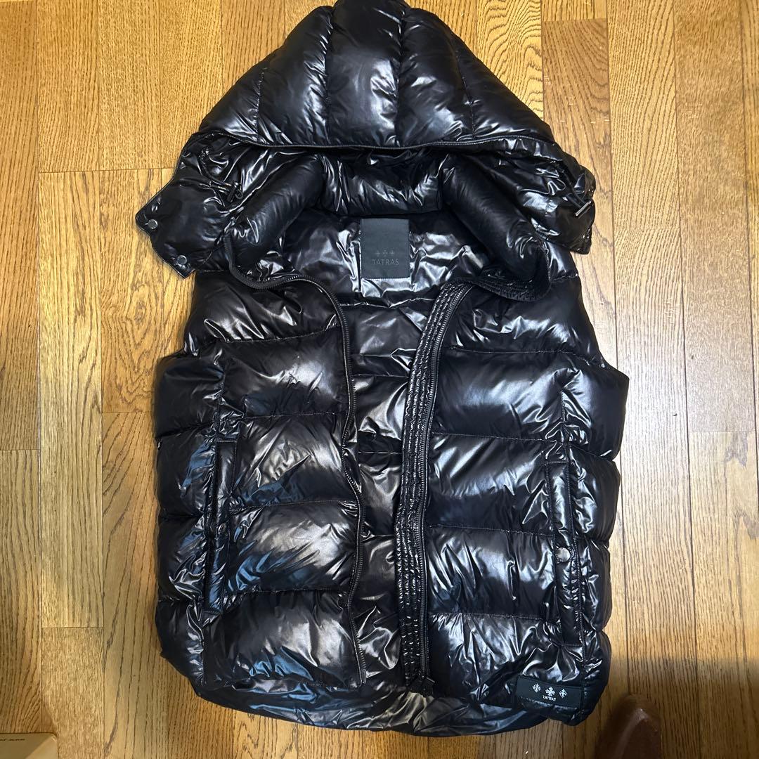 タトラスダウンベスト