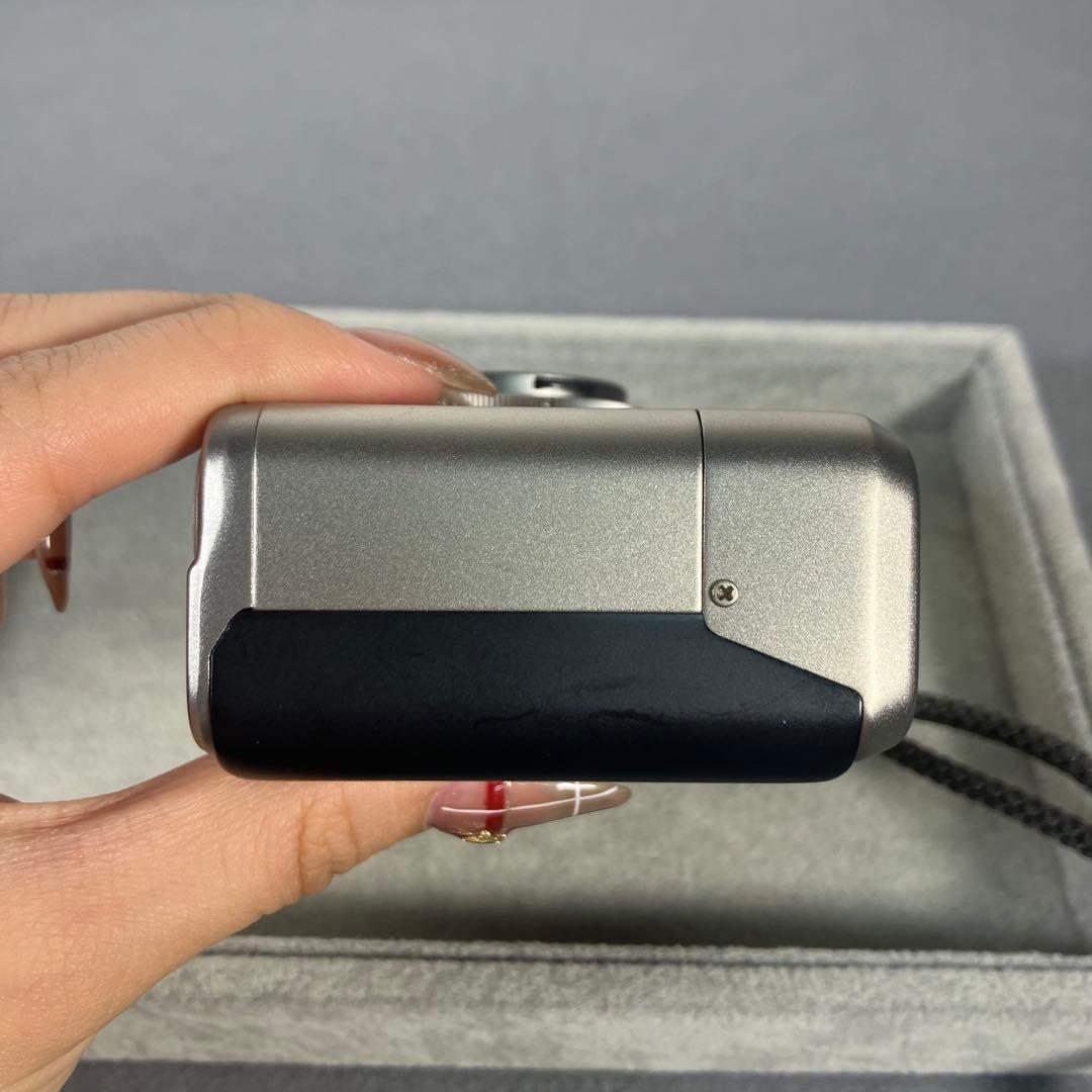 【美品】CONTAX Tvs シルバー コンパクトフィルムカメラ