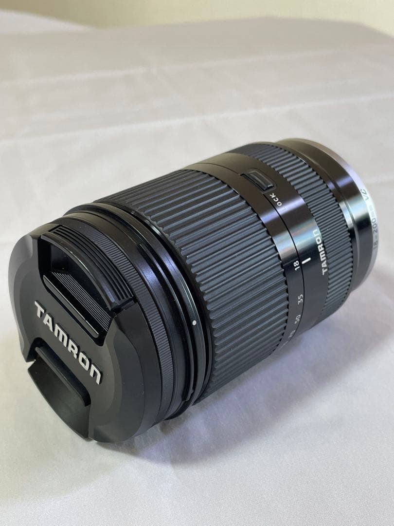 TAMRON 高倍率18-200mm F/3.5-6.3 Di III VC