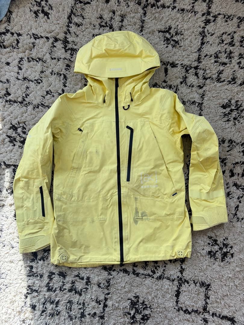 Burton [ak] サージェンス GORE-TEX ジャケットイエロー　M