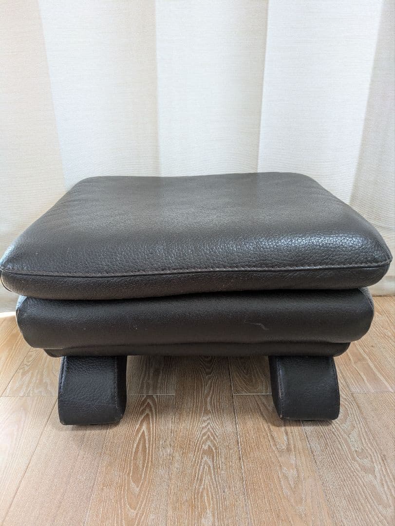 msy様　IDC大塚家具オットマン、ジャケット、香水セット