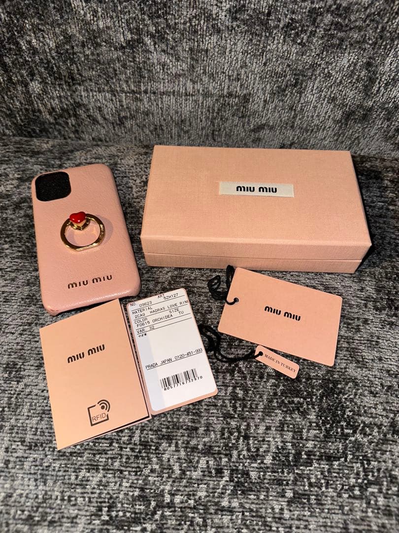 miu miu ピンク レザー iPhoneケース 12mini