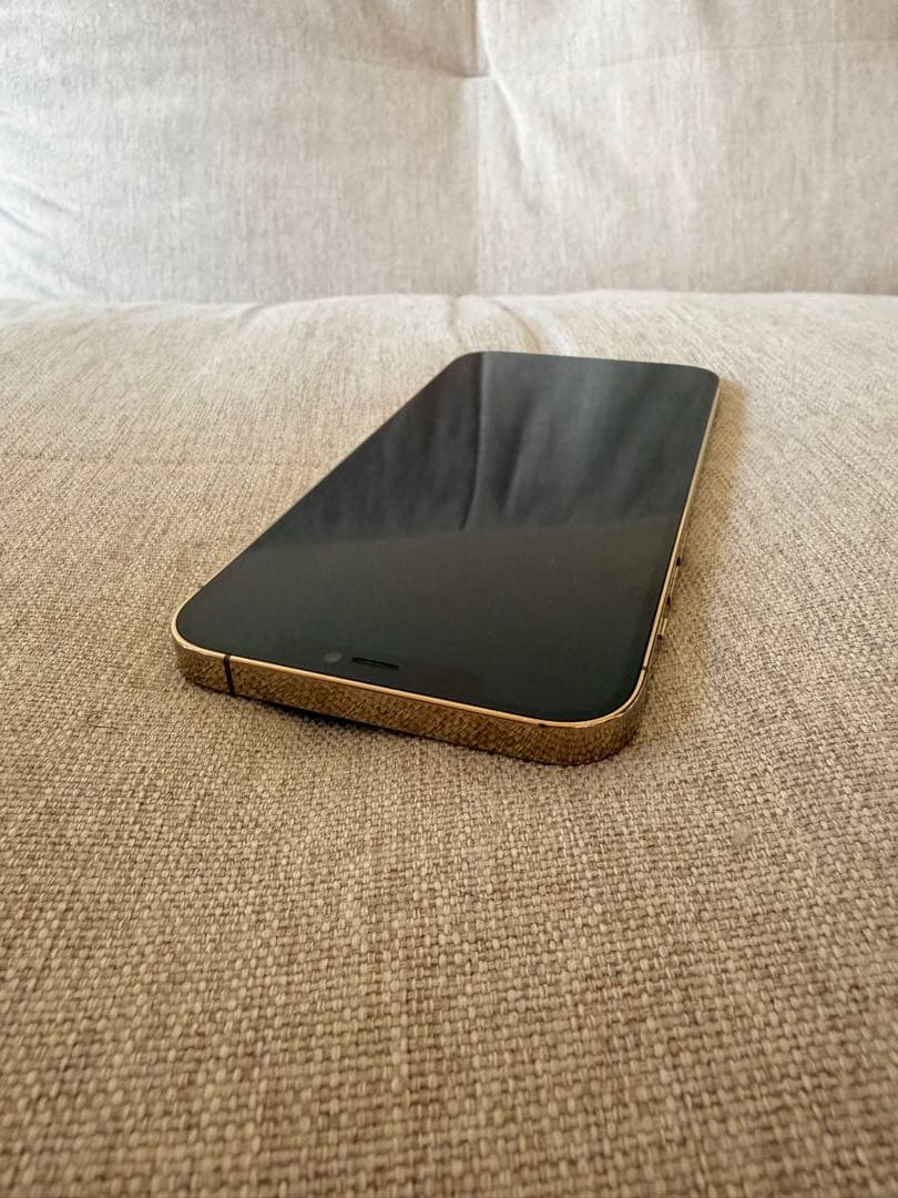 Apple iPhone 12 Promax ゴールド　simフリー