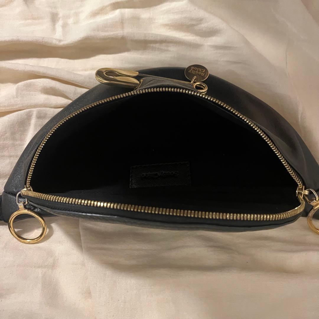 【シーバイクロエ　seebychloe】ボディバッグ