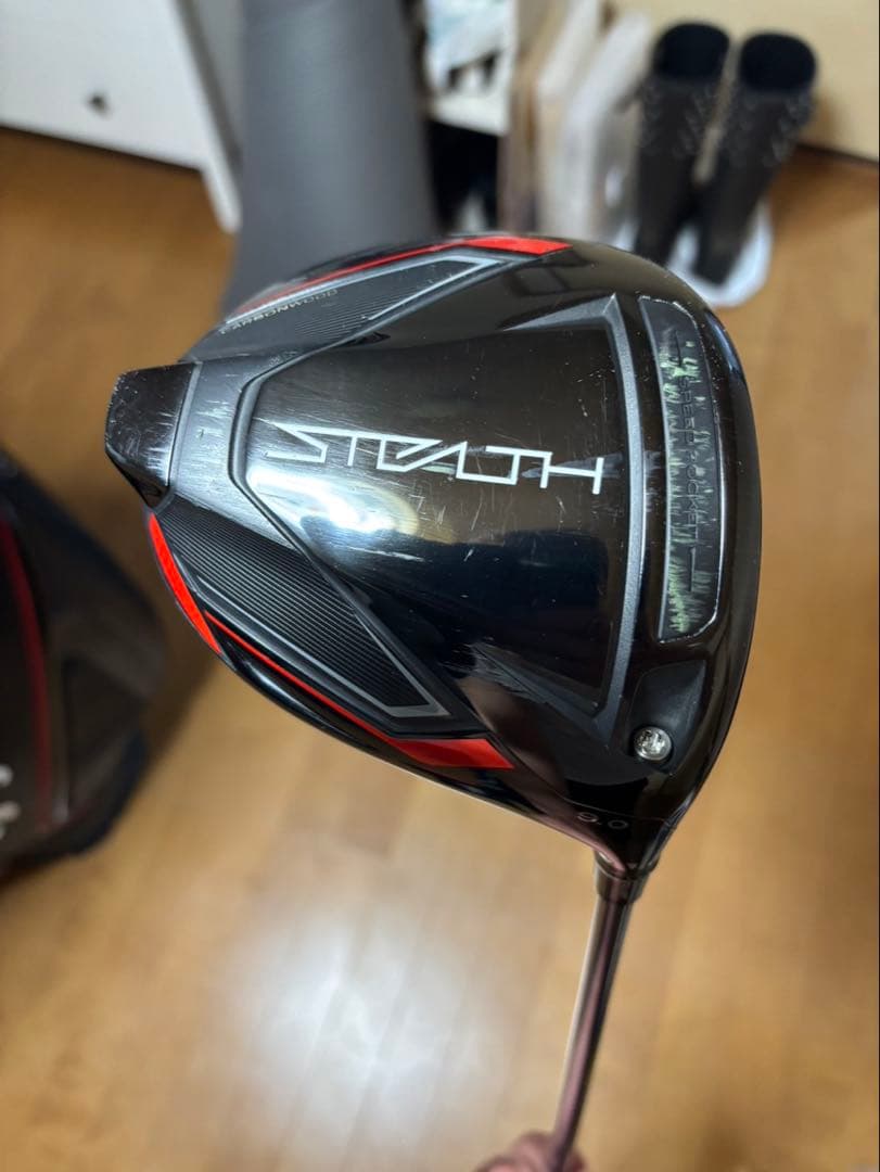 TaylorMade stealthドライバー　カバー、調整ネジ付き