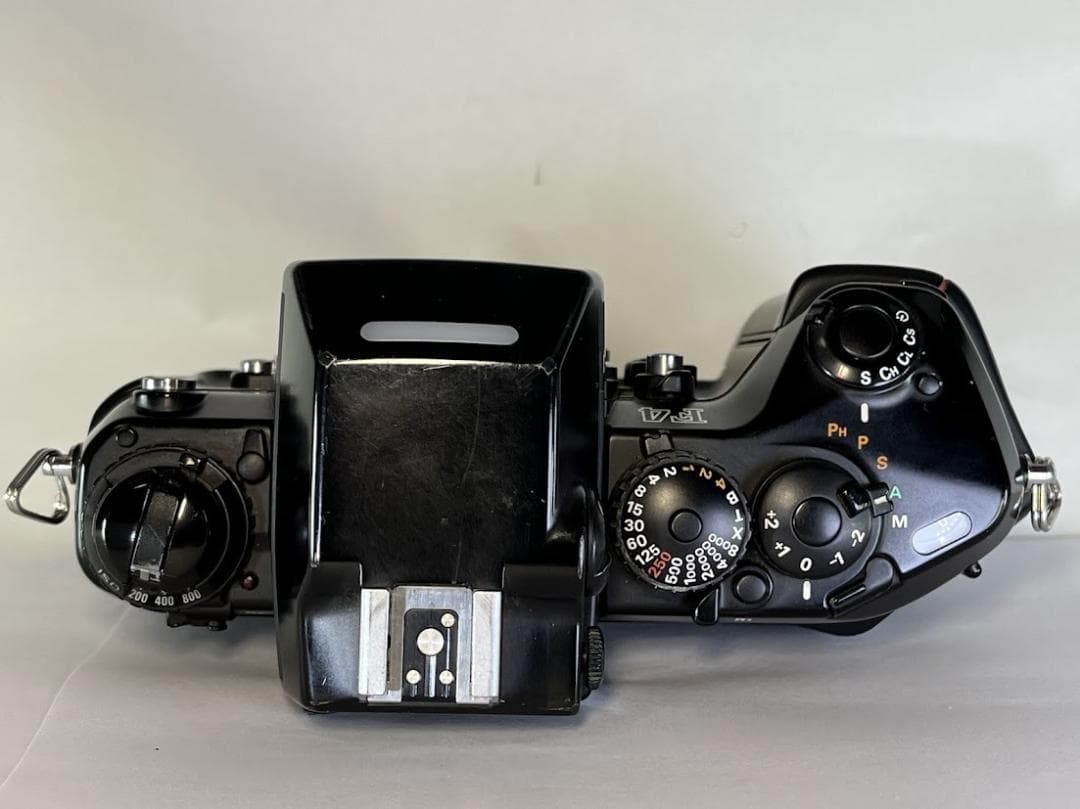 ★美品★ニコン NIKON F4 ボディ ブラック★シャッター連写、露出計OK★