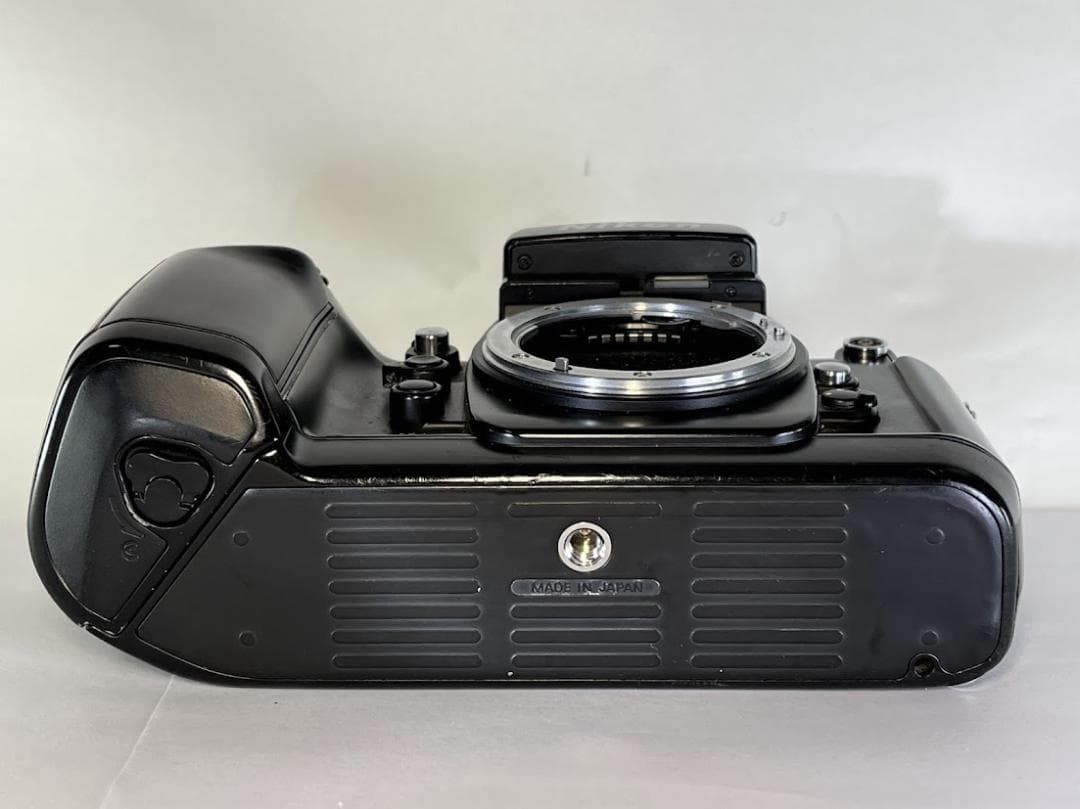 ★美品★ニコン NIKON F4 ボディ ブラック★シャッター連写、露出計OK★