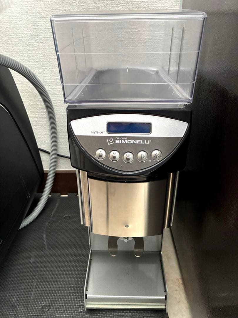 本格コーヒーメーカーSIMONELLI AppiaLife ➕電動ミル