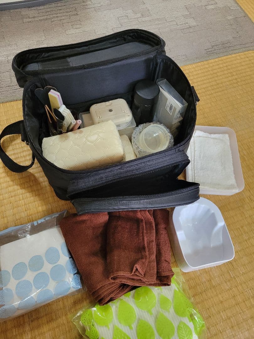 【中古・抜けあり】ネイル検定用品収納バッグ ブラック グッズセット