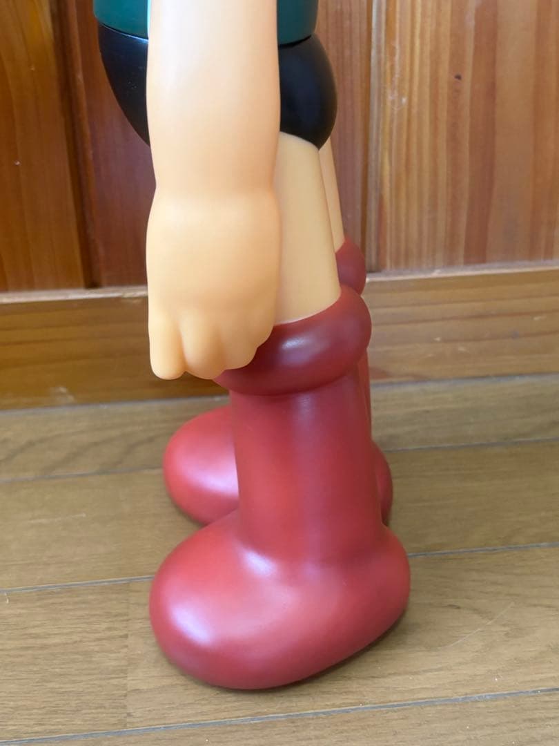 敬礼タイプ　鉄腕アトム　ビリケン商会　2007年　日本製 高さ:約40cm