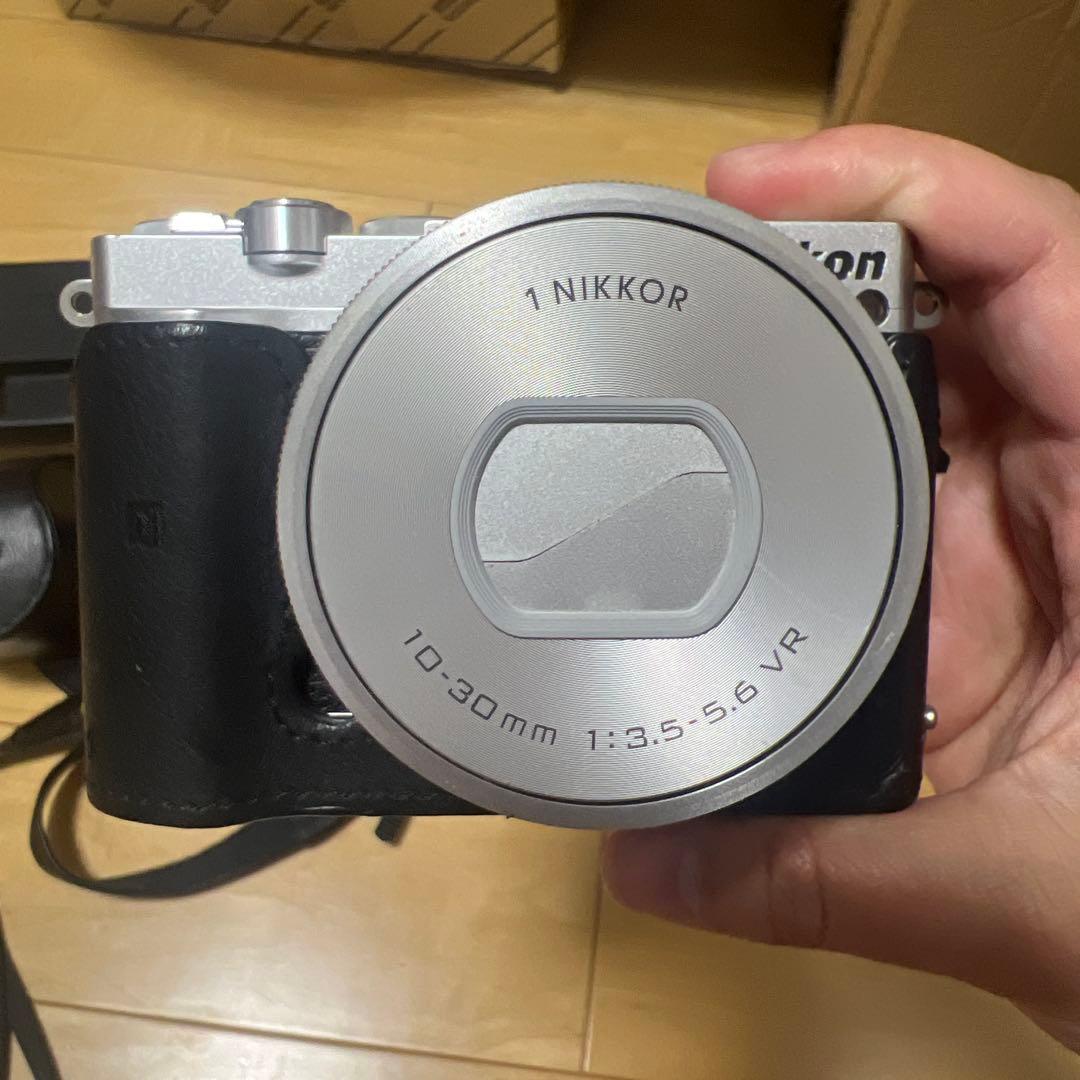 Nikon カメラ セット nikon J5